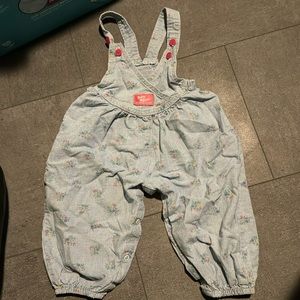 Baby B’gosh Vestrak by Oshkosh B’Gosh overalls
